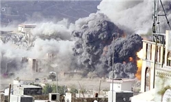 عربستان: بمباران «صعده» بی وقفه و ۲۴ ساعته خواهد شد/سازمان ملل: 1400 یمنی در تجاوزات عربستان کشته شدند/ شهادت ۱۳ عضو یک خانواده یمنی در بمباران حجه/ تظاهرات ضد سعودی در صنعاء