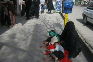 چرخه برخورد با متکدیان در شهر کرمانشاه ناقص است/رویارویی زنان متکدی با معضلات اجتماعی