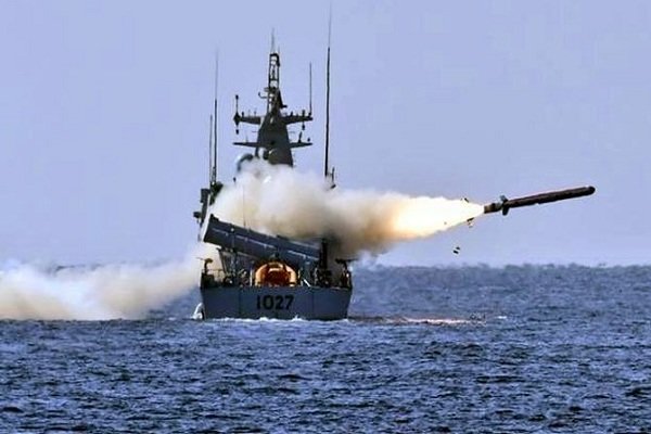 پاکستان موشک ضد ناو را با موفقیت آزمایش کرد