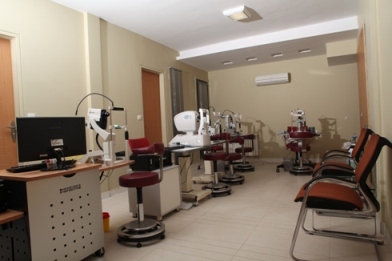 کلینیک چشم پزشکی بیمارستان دکتر معاون شهرستان صحنه راه اندازی شد