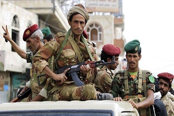 حمله توپخانه‌ای شدید یمنی‌ها به مزدوران سعودی در «عسیر»