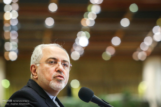 واکنش ظریف به قتل عام منتقدین در عربستان و سکوت آمریکا