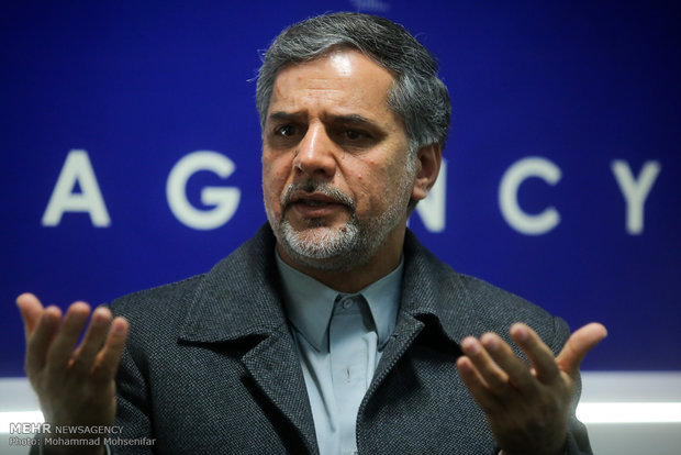اصلاح‌طلبان نمی‌توانند خودشان را از دولت روحانی جدا کنند