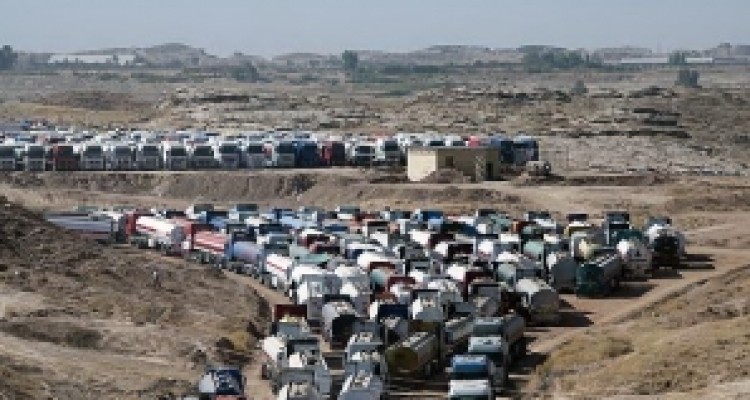 پایان اعتصاب بازارچه پرویزخان با رفع مشکل بونکرهای عراقی