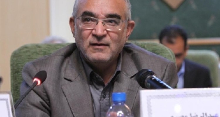 نماینده کرمانشاه در مجلس:تربیت افراد متخصص جامعه توسط معلمین صورت می گیرد