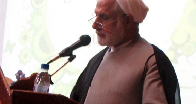 ایده های جمهوری اسلامی ایران در حوزه سیاسی ایده های مطرح و مستقلی است