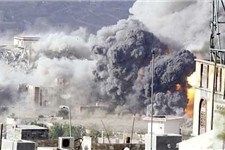عربستان: بمباران «صعده» بی وقفه و ۲۴ ساعته خواهد شد/سازمان ملل: 1400 یمنی در تجاوزات عربستان کشته شدند/ شهادت ۱۳ عضو یک خانواده یمنی در بمباران حجه/ تظاهرات ضد سعودی در صنعاء