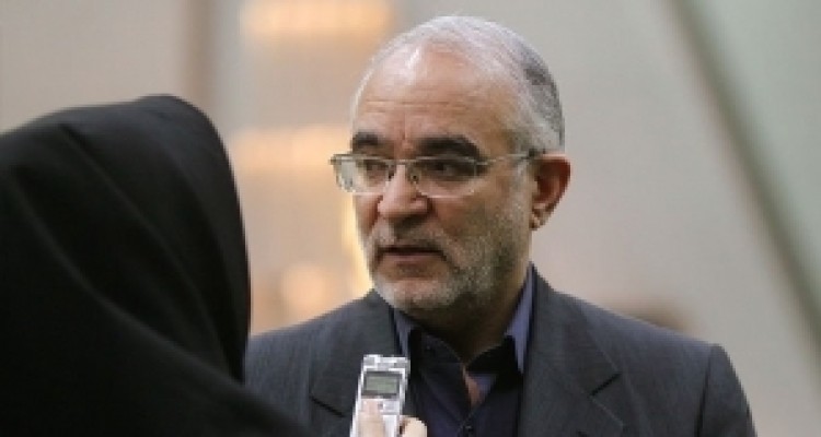 توافق با امتیاز دهی نقد و امتیاز گیری نسیه را نمی پذیریم/ مجلس پیرو نقشه راه رهبری در مذاکرات است