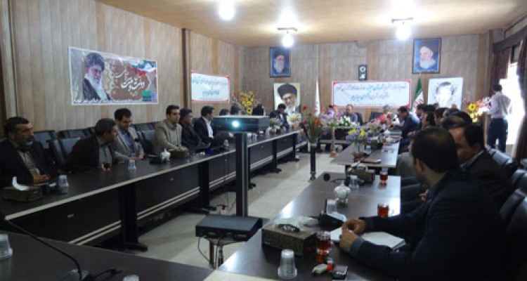 کارگاه آموزشی شهرداران و اعضاء شورای شرق استان در صحنه برگزار شد+ تصویر