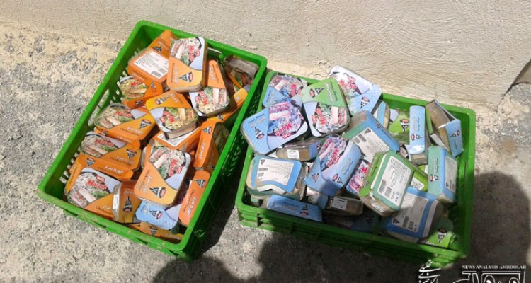 یک و نیم تن مواد غذایی فاسد در صحنه کشف شد + تصویر	