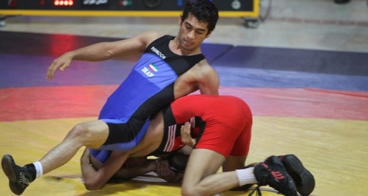 دوبرنز برای کرمانشاه درکشتی آزاد/دست فرنگی کارهاازمدال کوتاه ماند