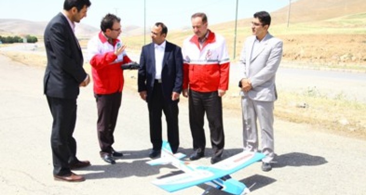 نخستین هواپیمای کنترلی و ارزیاب کشور در کرمانشاه به پرواز درآمد