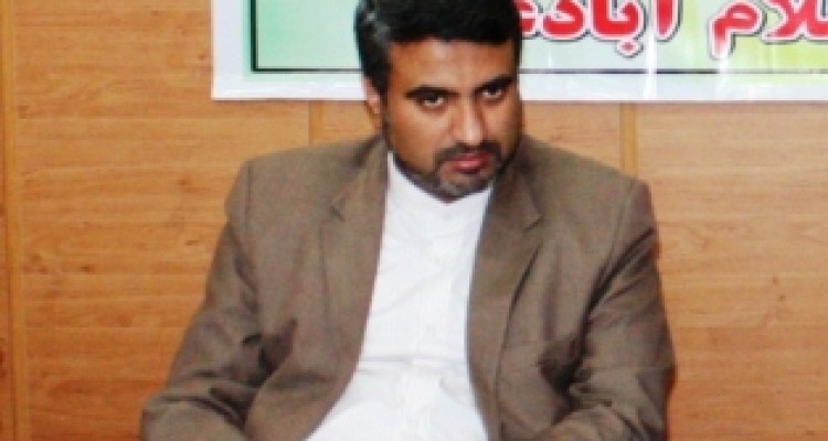 کتابخانه های عمومی مکمل چرخه دانش و اطلاعات هستند