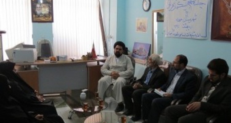 جلسه مجمع پیشکسوتان قرآنی در صحنه برگزار شد