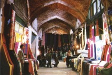 "بازار" کرمانشاه هنوز سنتی کار می‌کند