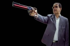 تهدید بسته ترین حلقه مدیریتی انحصار گرا روی شقیقه توسعه کرمانشاه/ همتی برای حذف میرزاهای نیک کردار 