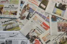 تقابل اصلاح طلبان و استاندار در نشریات کرمانشاهی/ از سلفی هایی که با اعتدالیون گرفته شد تا وزارت خانه ای که روز جمعه تعطیل است