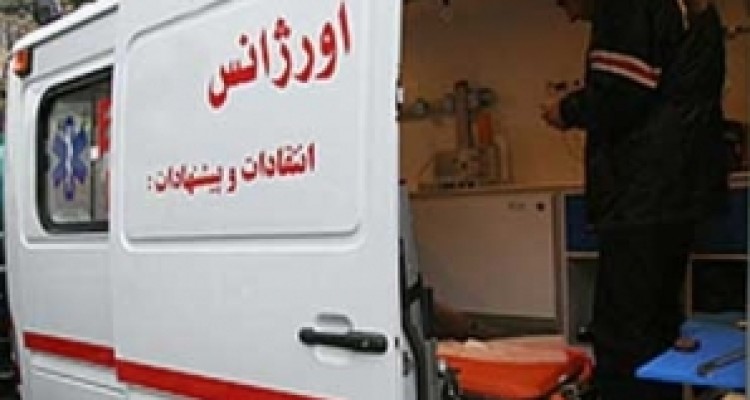 7 نفر از کارکنان بانک قوامین کرمانشاه در اثر مسمومیت به بیمارستان منتقل شدند