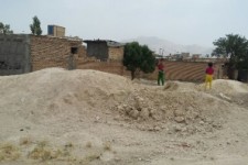 وقتی فریاد اهالی کهریز به گوش مسئولین کرمانشاه نمی رسد/ رویای "آسفالت" شهرکی در مرکز استان