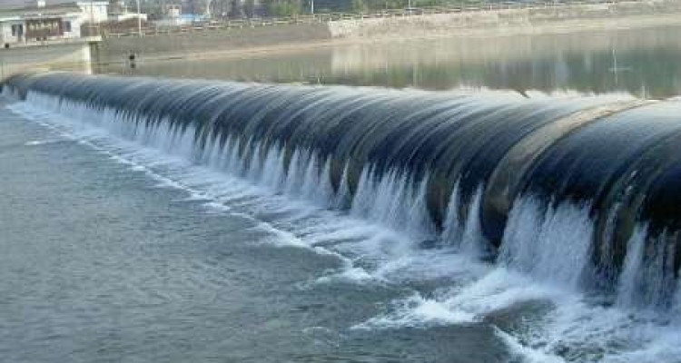 سد لاستیکی رودخانه قره سو دارای 95 درصد پیشرفت در ساخت است