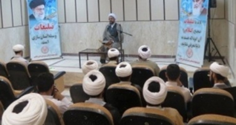 بیش از ۱۰۰ مبلغ و مبلغه در ماه مبارک رمضان به مناطق مختلف سنقروکلیایی اعزام شدند