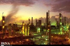 وزیر نفت مجوز ساخت چهارمین واحد پتروشیمی کرمانشاه را صادر کرد