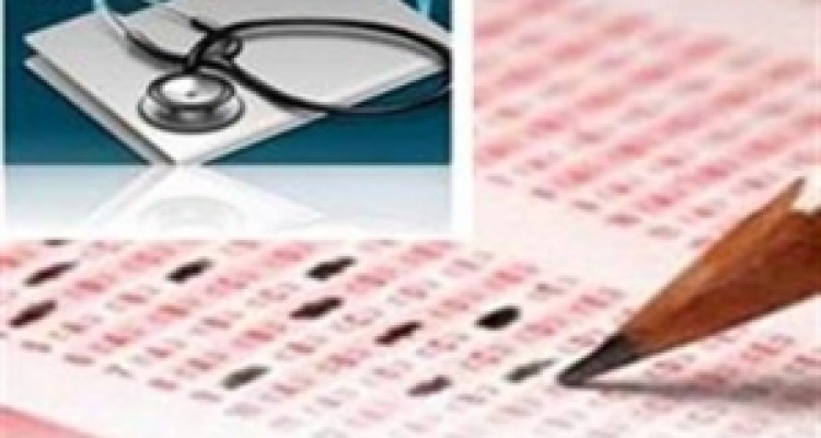 دختر جوان پس از اعلام نتیجه کنکور دست به خود کشی زد!