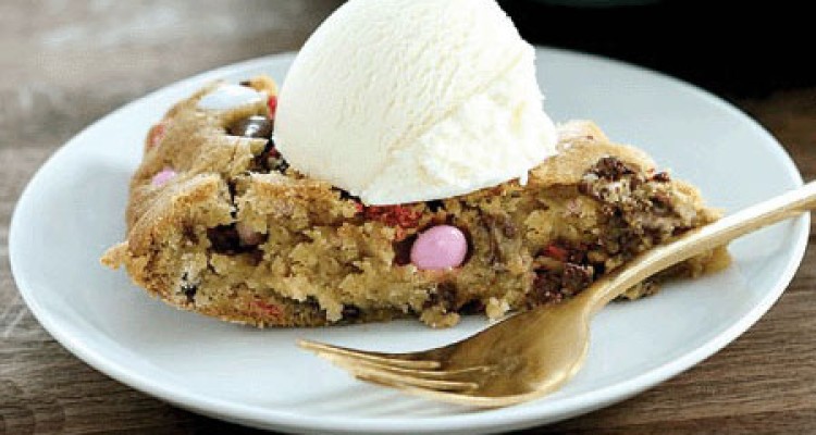  طرز تهیه کیک اسمارتیز شکلاتی کیک مورد علاقه بچه ها 