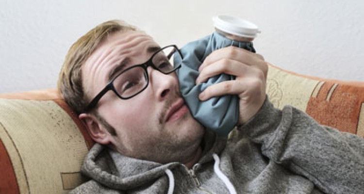  سریع ترین راه ها برای تسکین دندان درد 