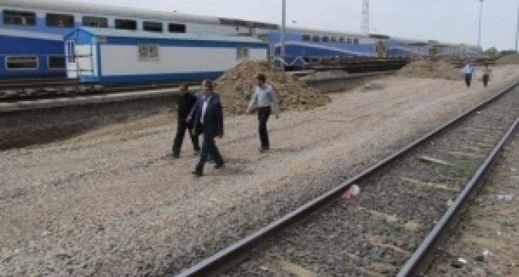 حدود ۹۰ کیلومتر از پروژه راه آهن ملایر-کرمانشاه ریل گذاری شده است 