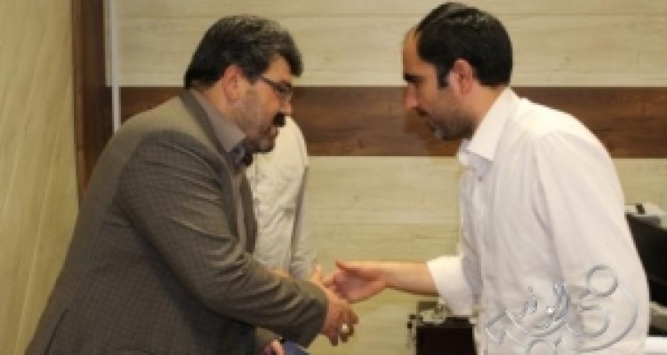  آیین تجلیل از خبرنگاران در شهرداری قصرشیرین برگزار شد 