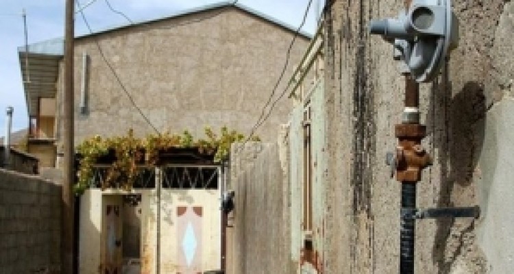 	روستاهای بالای ۲۰ خانوار کرمانشاه به شبکه گاز متصل می شوند 