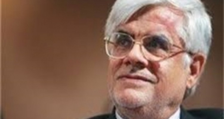 کسانی که فکر می‌کنند صلاحیتشان تایید نمی‌شود وارد میدان نشوند 