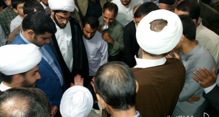 	رقابت مردم بروجن و سنقر و کلیایی برای داشتن امام جمعه انقلابی/ دیدار سنقریها با نماینده ولی فقیه در کرمانشاه + تصاویر و فیلم 