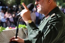 	رژه نیروهای مسلح در شهرستان اسلام آباد غرب برگزار شد+تصاویر 