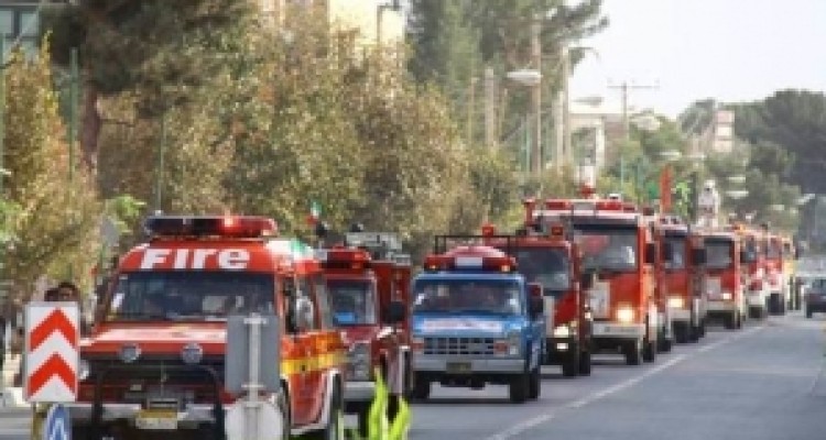 	مانورخودرویی نیروهای آتش نشانی در کرمانشاه برگزار شد 