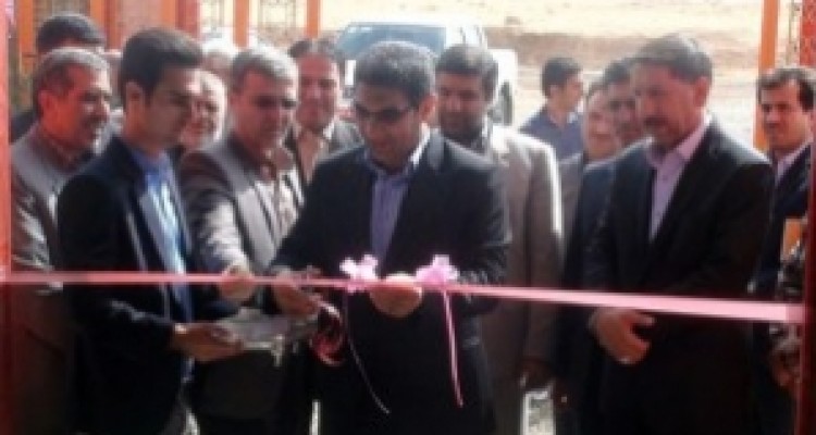  یک واحد صنعتی با اعتبار 12 میلیارد ریال در هرسین افتتاح شد 