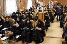 	بررسی اولویت های زنان کرمانشاهی برای پیگیری مدیریت جدید استان/ از توجه به اشتغال تا حل مشکلات حوزه ورزش 