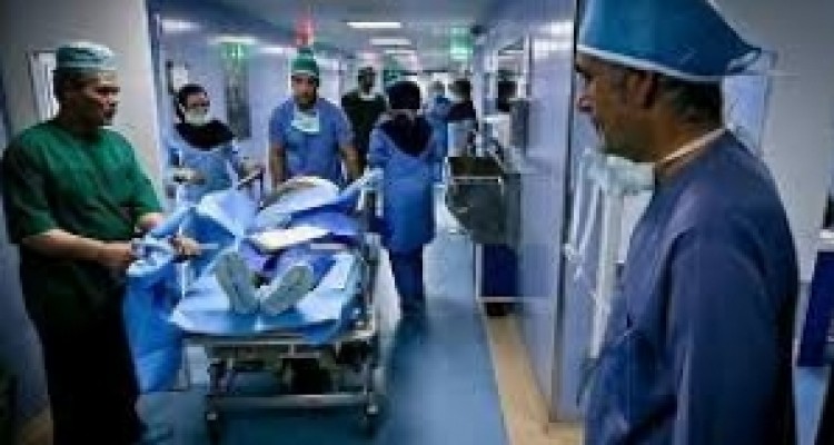 	رنج مادران باردار از حضور دانشجویان پزشکی مرد در بیمارستان/ لزوم اطلاع رسانی های لازم در خصوص حق اعتراض بیماران 