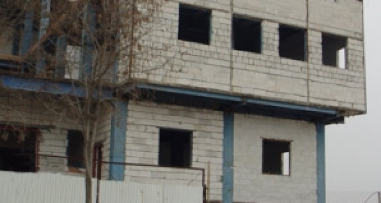 گرد فراموشی بر یک پروژه فرهنگی/ کتابخانه مرکزی کرمانشاه ۷ ساله شد 