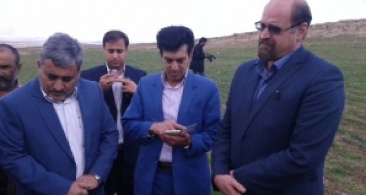 	اشتغال مستقیم 250 نفر با ایجاد گلخانه هیدرو پونیک در اسلام آباد غرب 