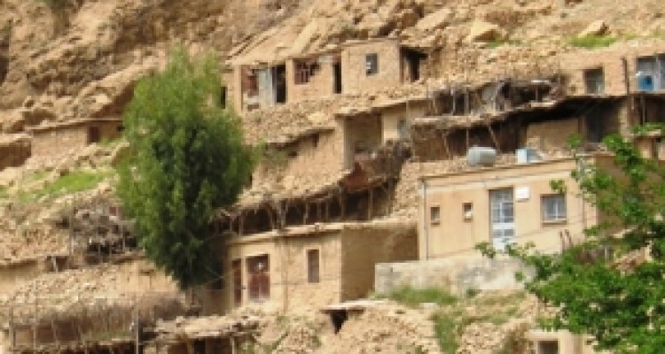 	طرح هادی در گیلانغرب اسیر کمبود بودجه/ خطر مهاجرت دسته جمعی بیخ گوش روستاها 