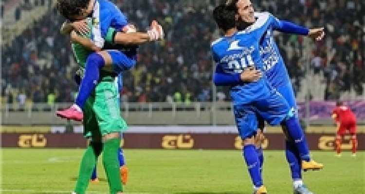 روشن: قهرمانی استقلال در گرو حل مشکلات مدیریتی است/ نبود کرار به بازیکنان شخصیت می‌دهد