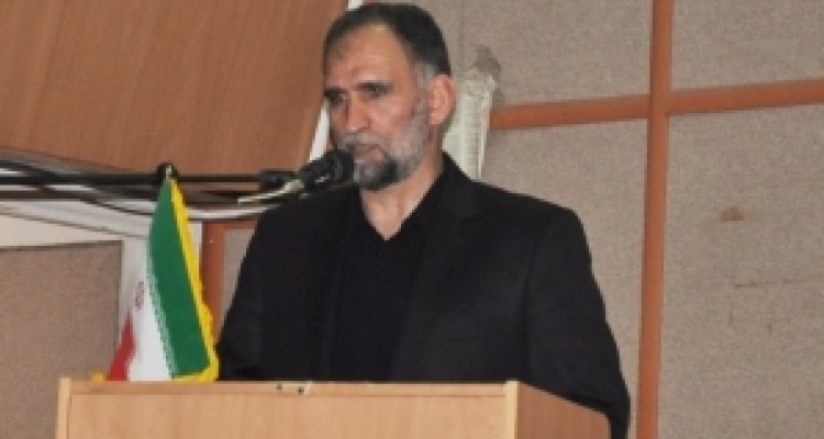 	تسلیم شدن بافرهنگ دینی سازگاری ندارد/روحیه انقلابی نقطه قوت نظام 