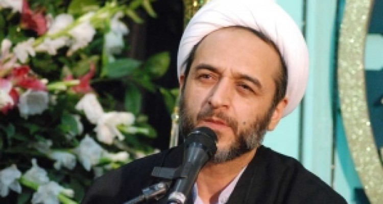 	آیت الله علیرضا مستشاری برای انتخابات خبرگان ثبت نام کرد 