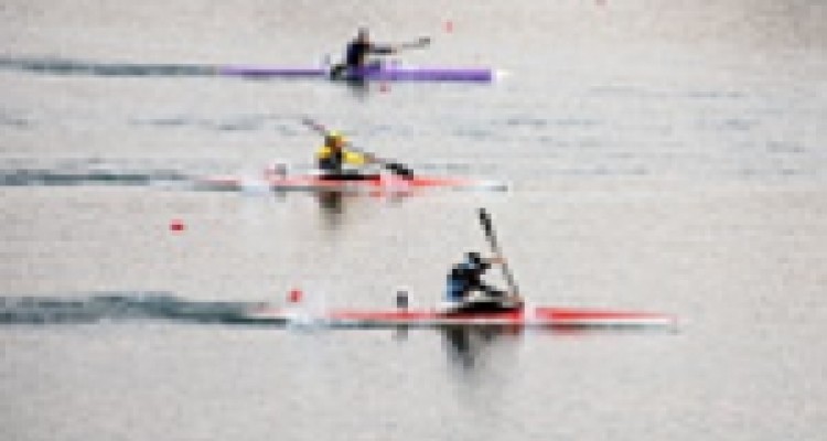 	تیم قایقرانی بانوان کرمانشاه به جشنواره رویینگ نوجوانان کشور اعزام شد 