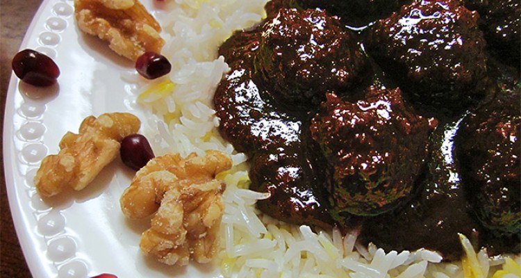  طرز تهیه خورش فسنجان با رب ازگیل 