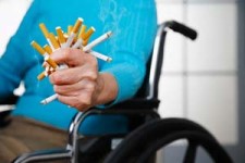 	قانونی برای دودی ها که خاک می خورد/ انتظاری چندین ساله کلینیک‌های ترک سیگار 