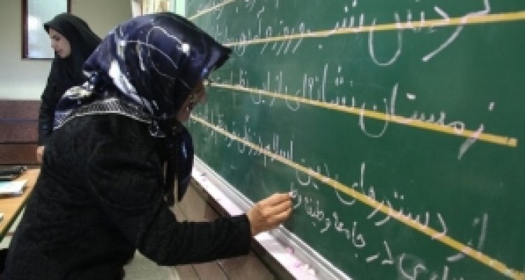 	کرمانشاه۲۹۱ هزار بیسواد دارد/ اعمال محدودیت برای بیسوادان ازسال۹۵ 