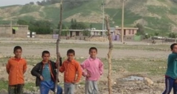 	حسرت یک ورزش بی دردسر بر دل جوانان روستایی/ سوختن اوقات فراغت در همین حوالی 